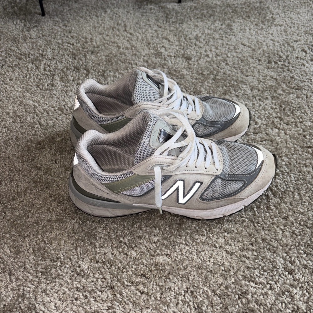 New Balance Women's Gray and White Sneakers